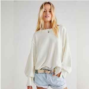 🤍NWOT FREE PEOPLE CAMDEN SWEATSHIRT
